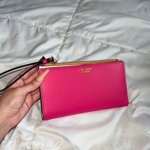 VICTORIA SECRET WALLET